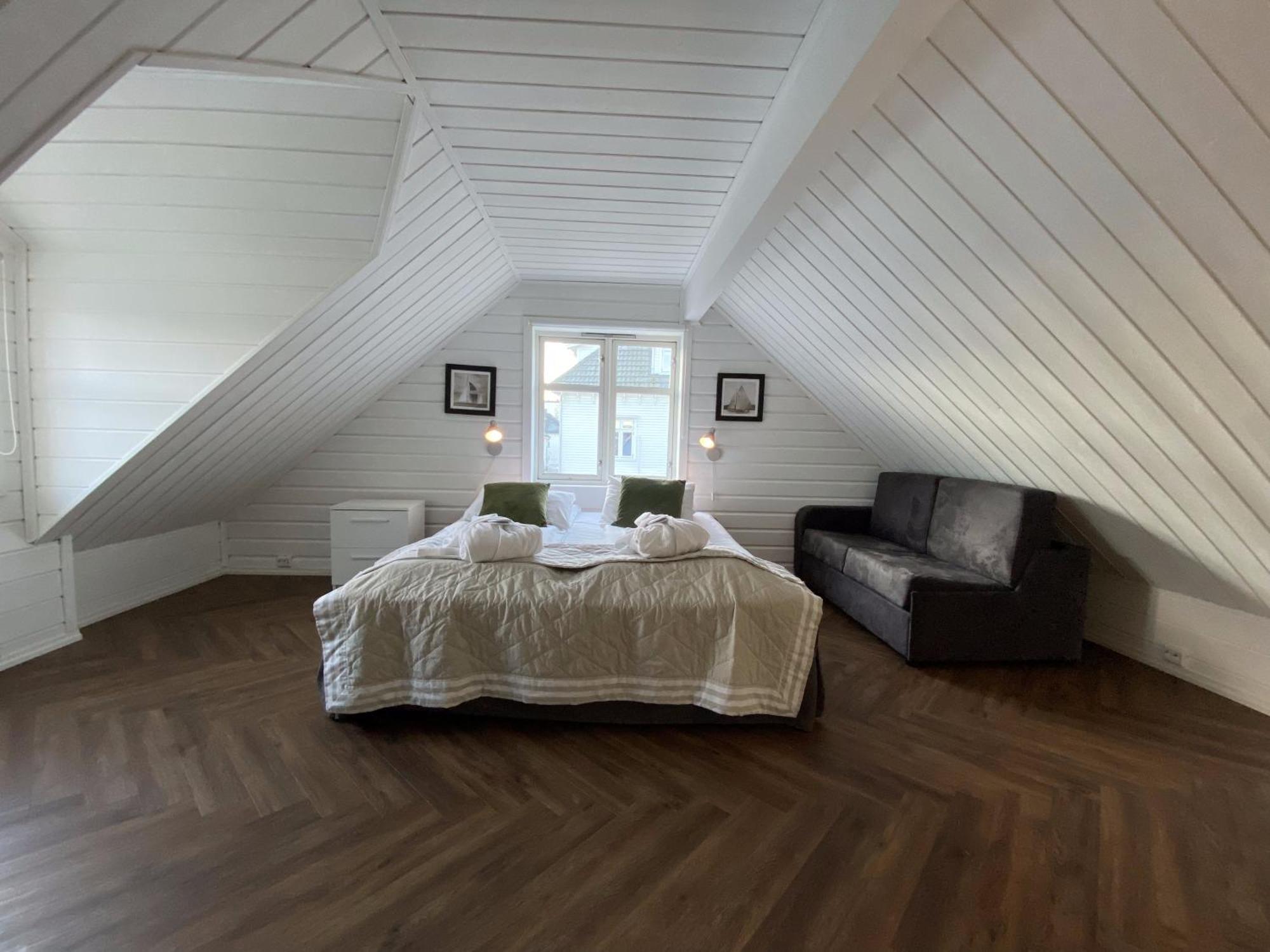 Enter Tromso - Luxury 4 Bedroom Apartment Екстериор снимка