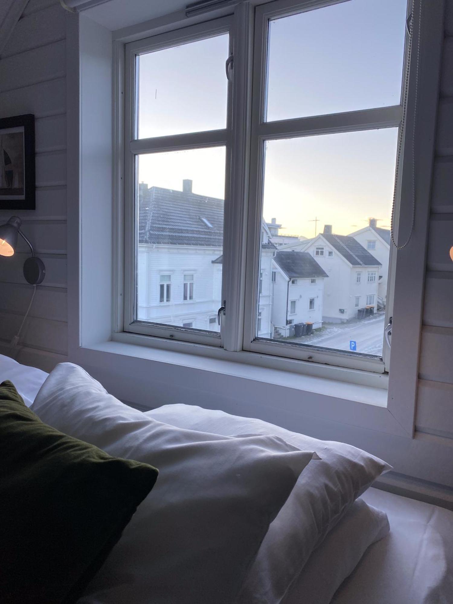 Enter Tromso - Luxury 4 Bedroom Apartment Екстериор снимка